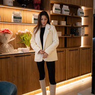 Short coat